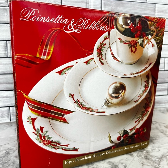 Brand New Porcelain Poinsettias & Ribbons Dinnerware Set for 4 - Picture 2 of 4